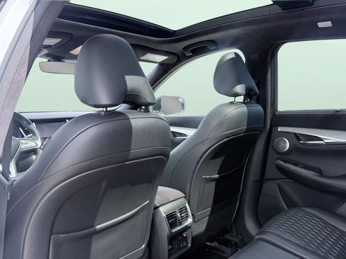 Used 2023 INFINITI QX50 Autograph AWD/4WD image 9