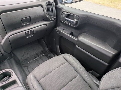 Certified 2023 Chevrolet Silverado 1500 Custom image 17