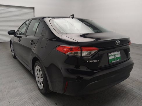 Used 2023 Toyota Corolla LE FWD image 5