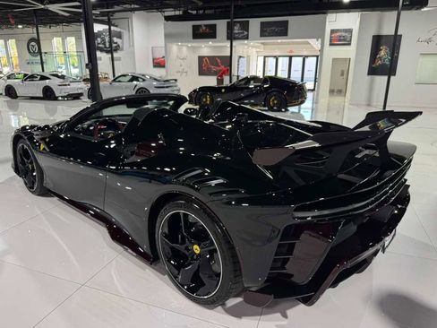 Used 2025 Ferrari SF90 Stradale XX image 5