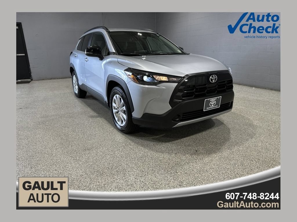 Certified 2026 Toyota Corolla Cross LE AWD/4WD image 1
