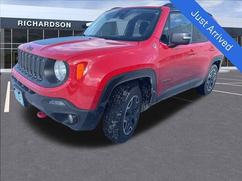 Used 2016 Jeep Renegade Trailhawk image 1