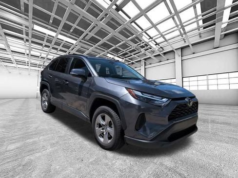 Used 2025 Toyota RAV4 XLE FWD image 1