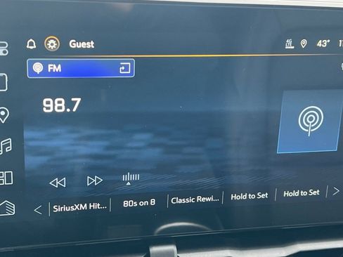 New 2026 Chevrolet Equinox LT w/ Convenience Package II image 15