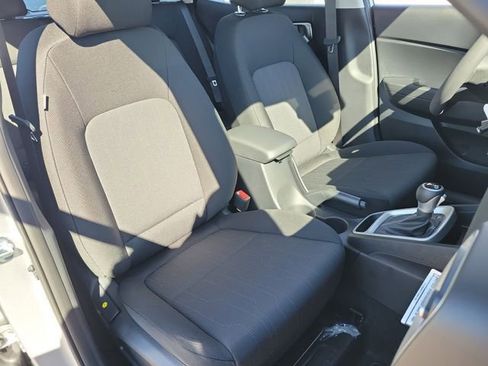 New 2026 Hyundai Venue SE image 17