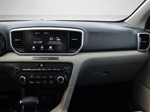 Used 2022 Kia Sportage LX FWD image 31