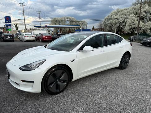 Used 2019 Tesla Model 3 Mid Range image 19