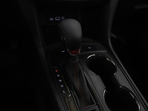 Used 2023 Chevrolet Equinox RS w/ RS Leather Package image 24