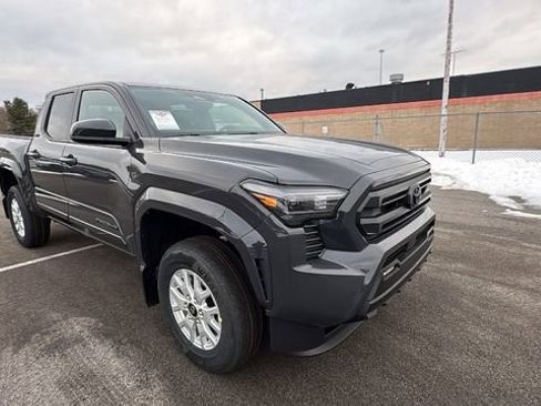 New 2026 Toyota Tacoma SR5 image 9
