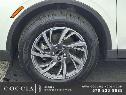 Certified 2023 Lincoln Corsair Standard w/ Equipment Group 101A image 8