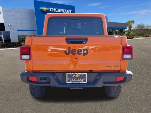 Used 2025 Jeep Gladiator Sport AWD/4WD image 26
