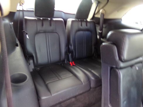 Used 2014 Lincoln MKT AWD w/ Equipment Group 201A image 30