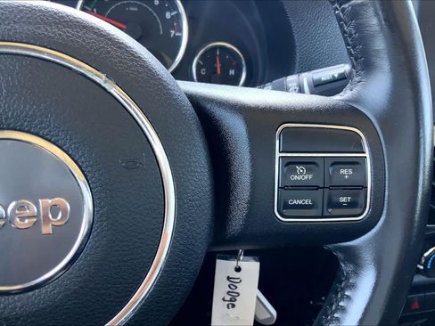 Used 2018 Jeep Wrangler Sport AWD/4WD image 21