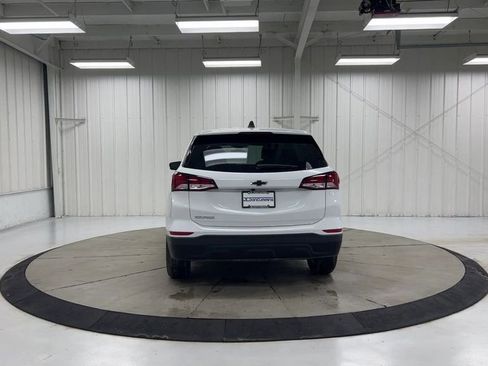 Used 2022 Chevrolet Equinox LS w/ LS Convenience Package image 7