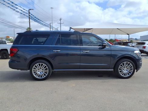 Used 2023 Ford Expedition Max Limited RWD image 9