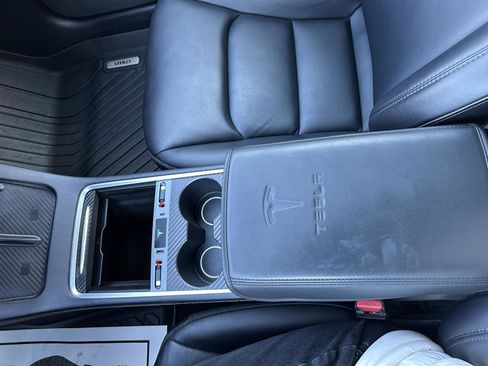 Used 2021 Tesla Model 3 Long Range image 15