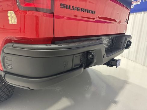 New 2026 Chevrolet Silverado 1500 ZR2 w/ ZR2 Bison Edition AWD/4WD image 7