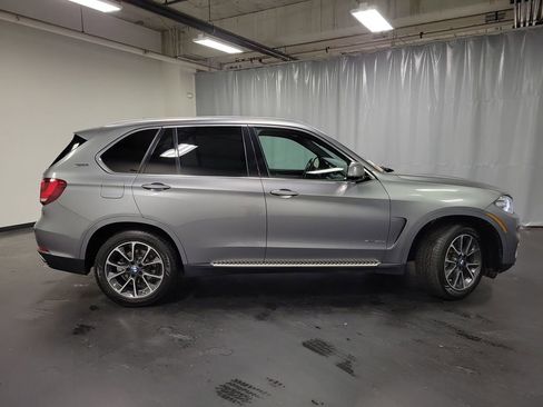 Used 2017 BMW X5 xDrive40e image 10