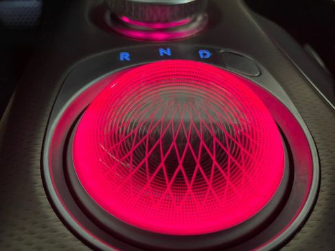 Used 2023 Genesis GV60 Advanced image 33