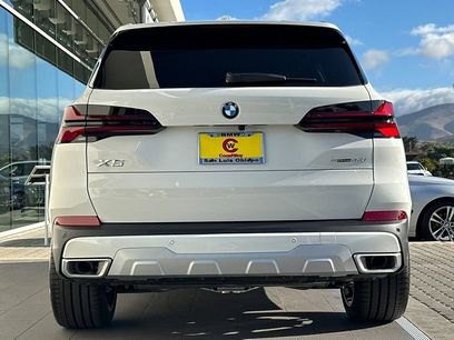 New 2026 BMW X5 sDrive40i w/ Climate Comfort Package