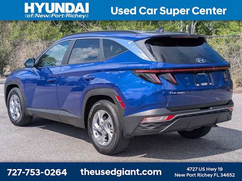 Used 2023 Hyundai Tucson SEL FWD image 3