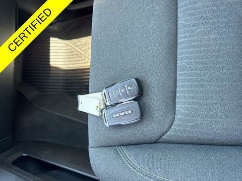 Used 2022 RAM 1500 Big Horn AWD/4WD image 34