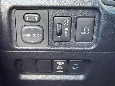 Used 2023 Toyota 4Runner TRD Off-Road Premium w/ Moonroof Package AWD/4WD image 17