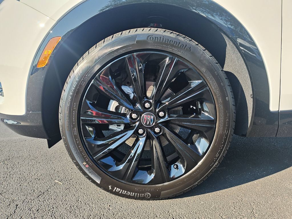New 2026 Buick Envista Sport Touring w/ Convenience I Package FWD image 10