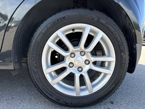 Used 2014 Chevrolet Sonic LT w/ Wheels and Fog Lamp Package FWD image 16