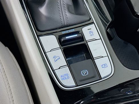 Used 2025 Hyundai Tucson SEL image 25