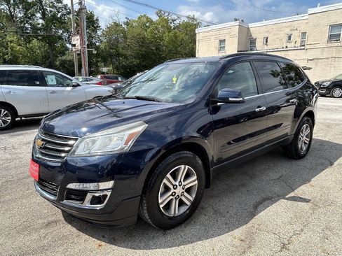 Used 2015 Chevrolet Traverse LT AWD/4WD image 2