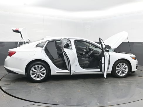 Used 2024 Chevrolet Malibu LT image 46