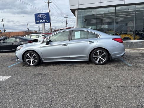 Used 2018 Subaru Legacy 2.5i Limited image 9