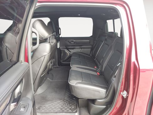 Used 2025 RAM 1500 Limited AWD/4WD image 24