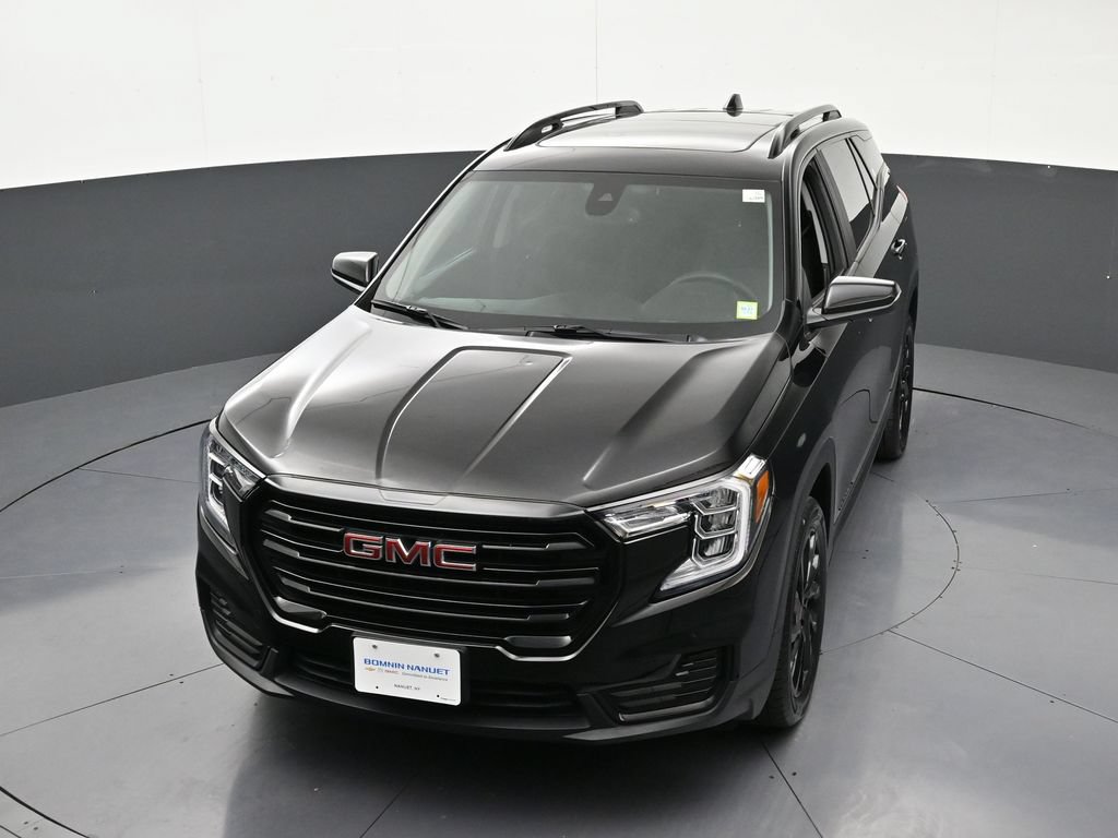 Certified 2023 GMC Terrain SLE w/ Driver Convenience Package AWD/4WD image 23