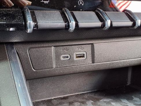 Certified 2026 GMC Canyon Elevation w/ Convenience Package image 8