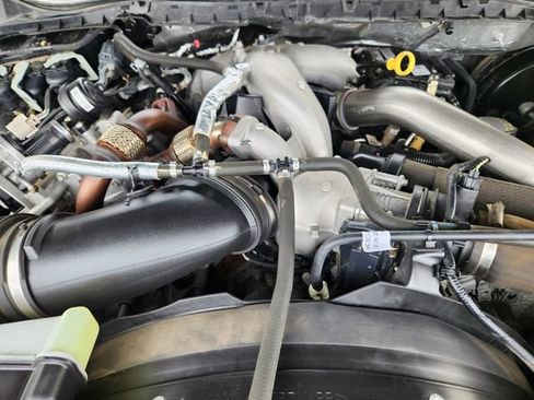 Certified 2020 Ford F250 Lariat w/ Tremor Off-Road Package AWD/4WD image 23
