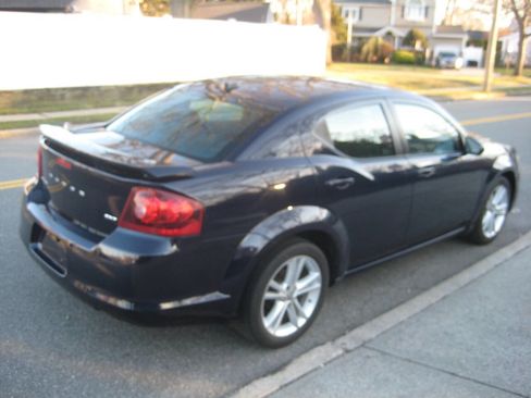 Used 2014 Dodge Avenger SXT w/ Rallye Appearance Group image 5