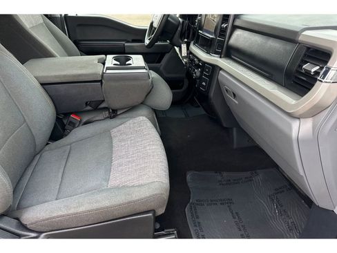 Used 2024 Ford F250 XLT image 17