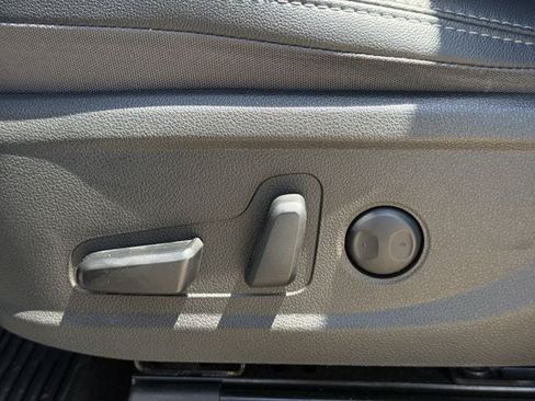 Used 2023 Hyundai Santa Fe SEL w/ Premium Package AWD/4WD image 28