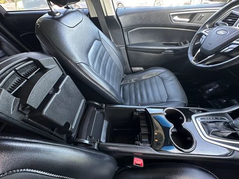 Used 2015 Ford Edge SEL w/ Equipment Group 201A FWD image 24