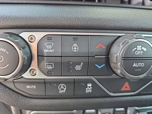 New 2026 Jeep Gladiator Willys AWD/4WD image 19