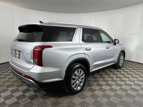 Certified 2025 Hyundai Palisade SEL image 32