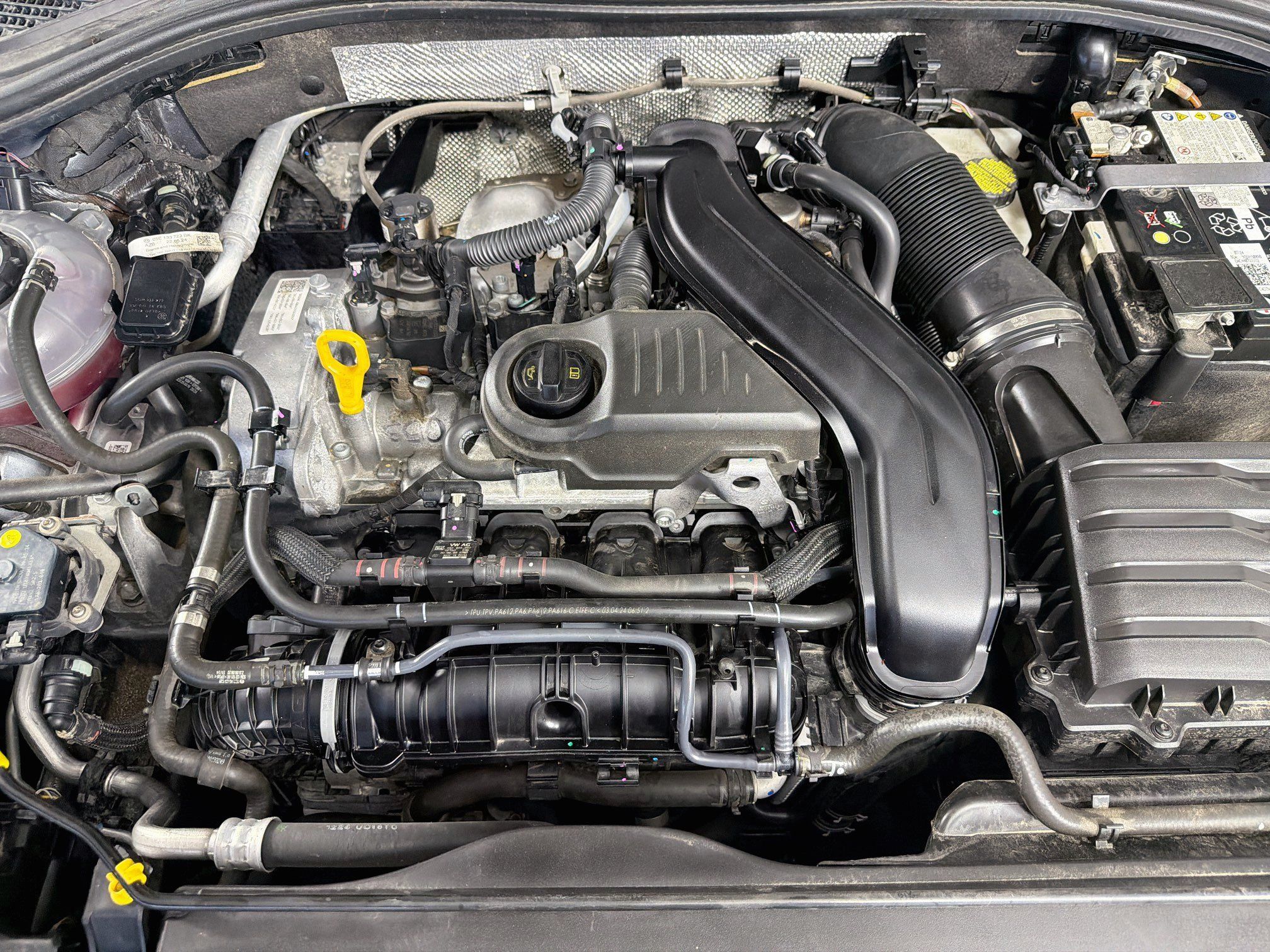 Used 2025 Volkswagen Jetta S FWD image 33