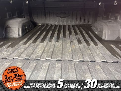 Certified 2022 Chevrolet Silverado 1500 LT Trail Boss w/ Convenience Package II AWD/4WD image 6