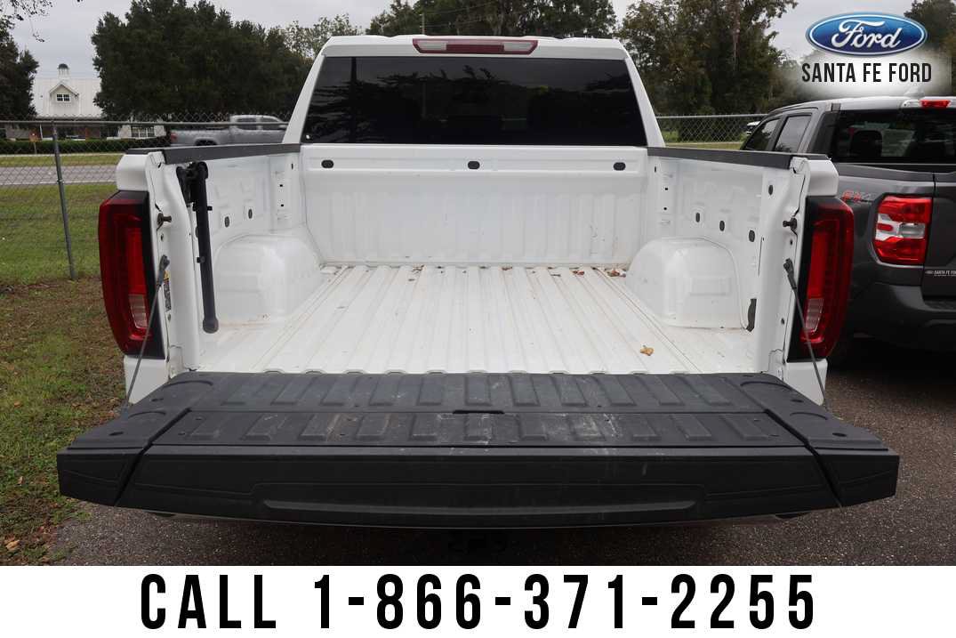 Used 2025 GMC Sierra 1500 SLT AWD/4WD image 12