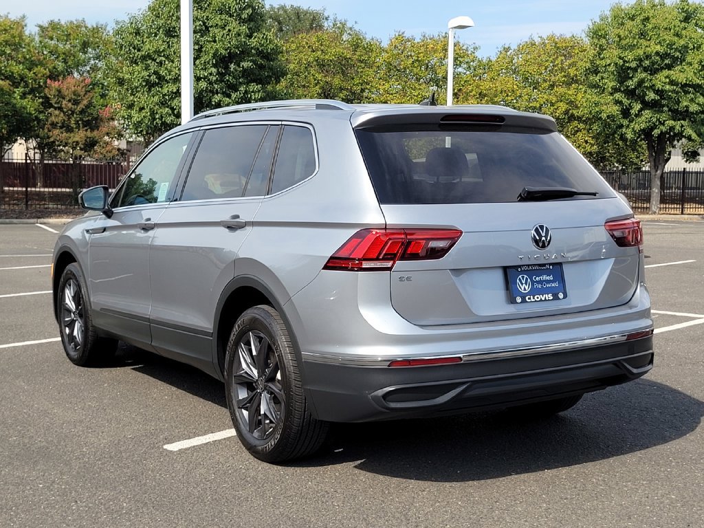 Used 2023 Volkswagen Tiguan SE FWD image 8