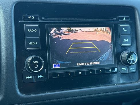 Used 2022 Honda HR-V LX image 18