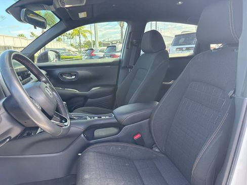 Certified 2024 Honda HR-V Sport image 10