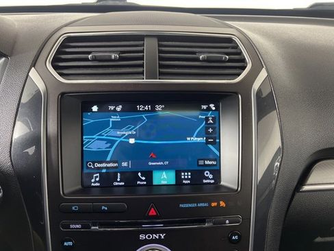 Used 2018 Ford Explorer Sport w/ Equipment Group 401A image 24